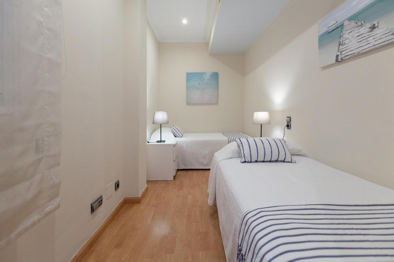 Appartement Uhc Las Palmas à Salou Extérieur photo